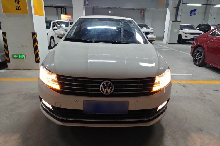 Used Volkswagen Lavida 2018 Classic 1.5L Automatic Comfort Edition China VI Standard Front