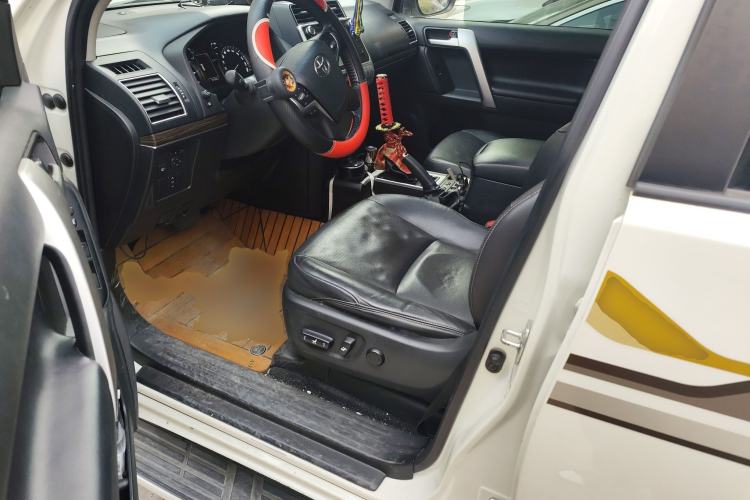 Used Toyota Prado 2019 3.5L Automatic TX-L Deluxe Edition with Rear-Mounted Spare Tire