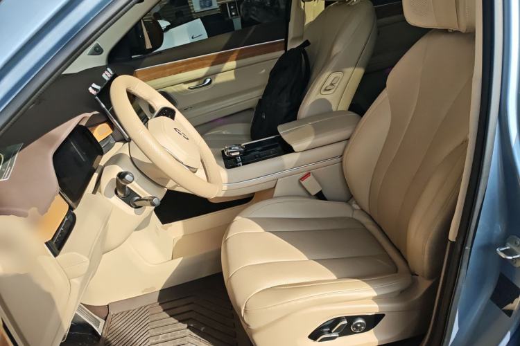 Used Hima AITO M7 2024 1.5T Intelligent Driving 4WD Max Edition 5 Seats
