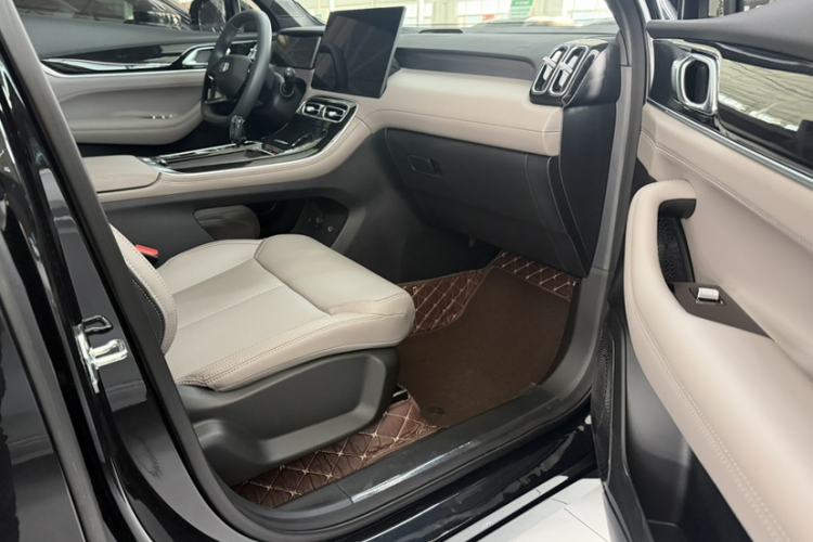 Used Geely Auto FX11 2025 4th Generation 1.5TD DCT – The Start