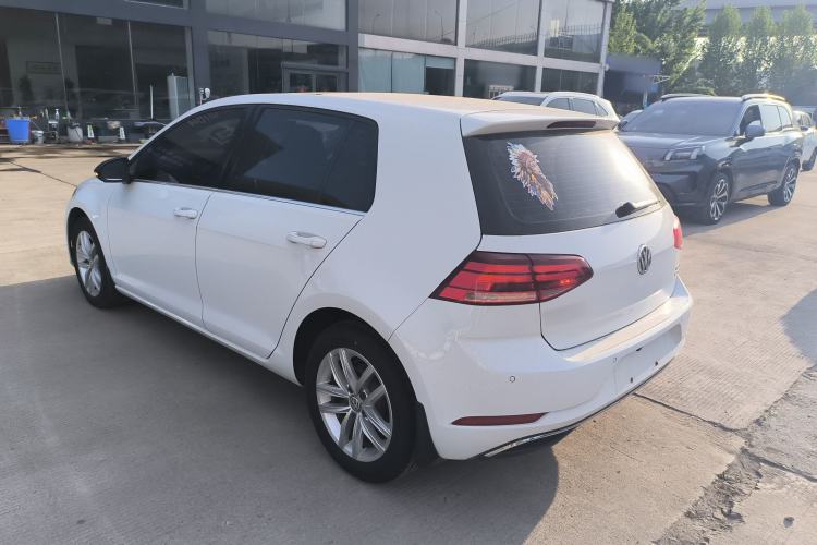 Used Volkswagen Golf 2018 230TSI Automatic Comfort Model Rear Left 45 Deg