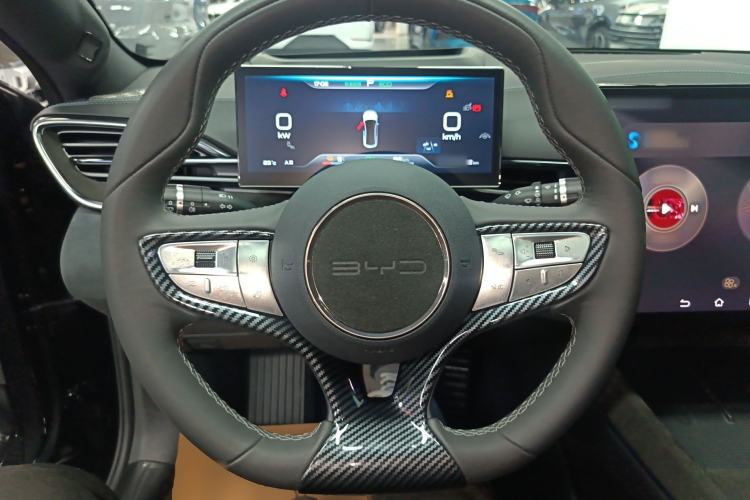 Used BYD Seal 2023 Champion Edition 700km Performance Version Steering Wheel