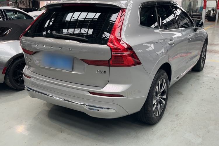 Used Volvo XC60 2022 B5 4x4 Zhiyi Luxury Edition