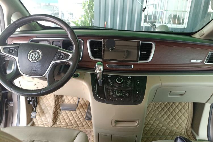 Used Buick GL8 2014 3.0L XT Luxury Business Flagship Edition