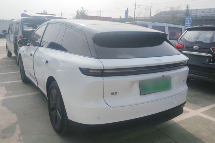 Used Li Auto i6 2025 Model Two-Wheel-Drive Standard Type