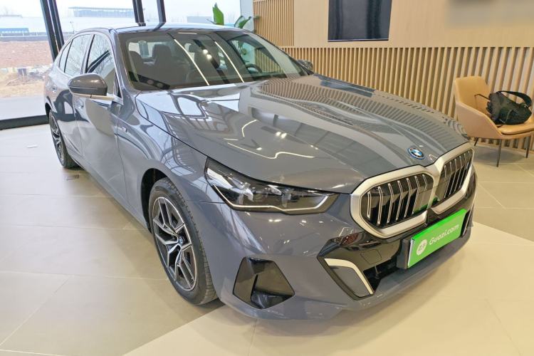 Used BMW i5 2024 eDrive 35L M Sport Package
