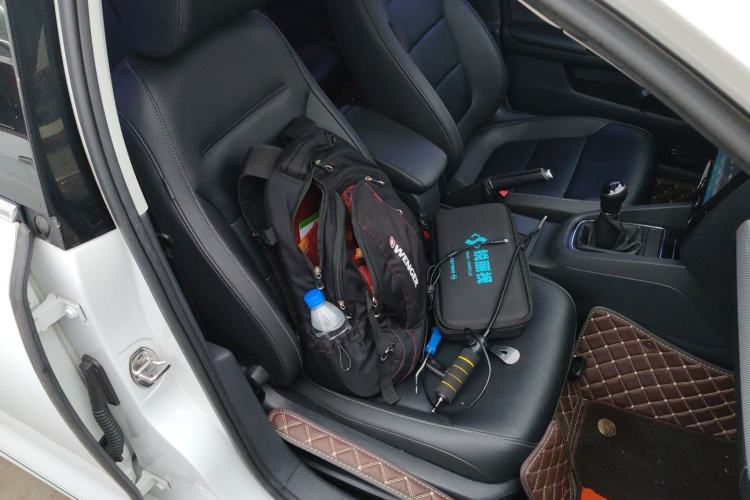 Used Volkswagen Sagitar 2015 1.6L Manual Comfort Model Right Front Seat