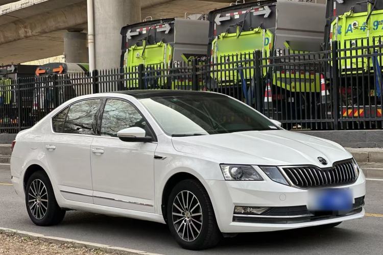 Used Skoda Octavia 2018 TSI230 DSG Luxury Edition