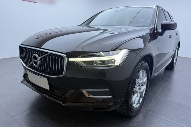 Used Volvo XC60 2021 T5 4x4 Smart Luxury Edition