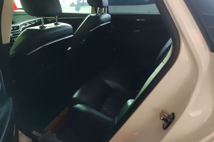 Used Geely Auto Emgrand GT 2015 1.8T Flagship Model Left Rear Seat