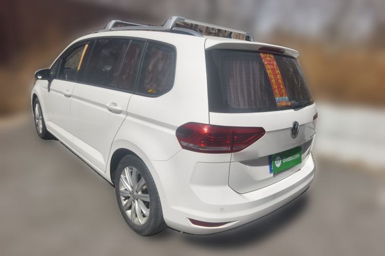 Used Volkswagen Touran 2018 Volkswagen Touran L 280TSI DSG Comfort Edition 7-seater Rear Left 45 Deg