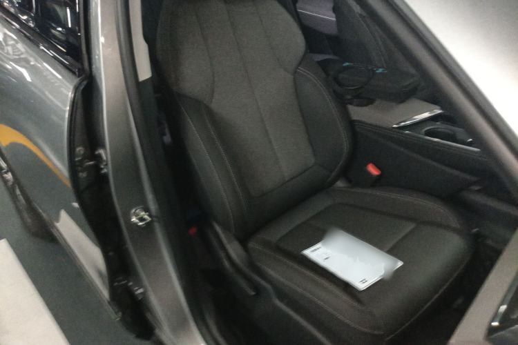 Used Buick E5 2023 Pioneer Edition Right Front Seat