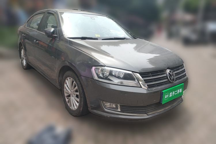 Used Volkswagen Lavida 2013 Revised Version 1.6L Automatic Luxury Edition