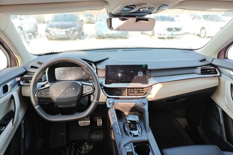 Used Lynk & Co 06 2021 1.5T Shero Pink Special Edition