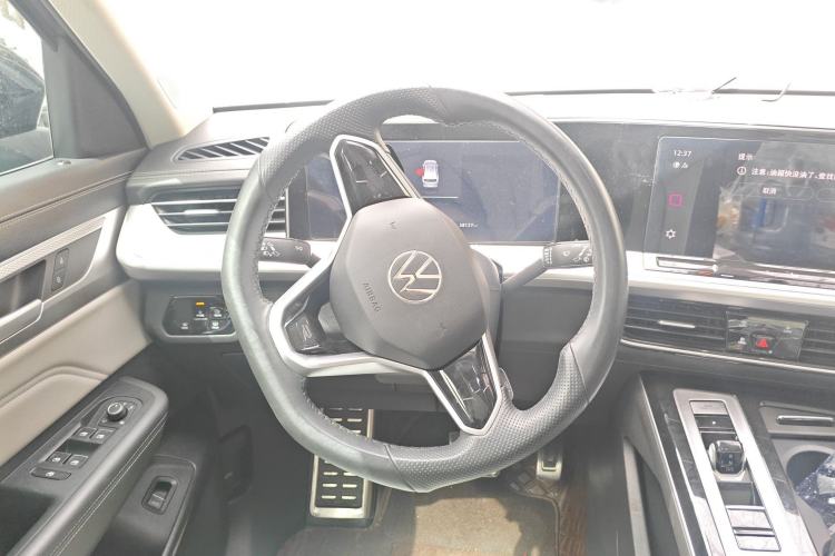 Used Volkswagen Tavendor 2023 380TSI Four-Wheel Drive R-Line Cruise Edition
