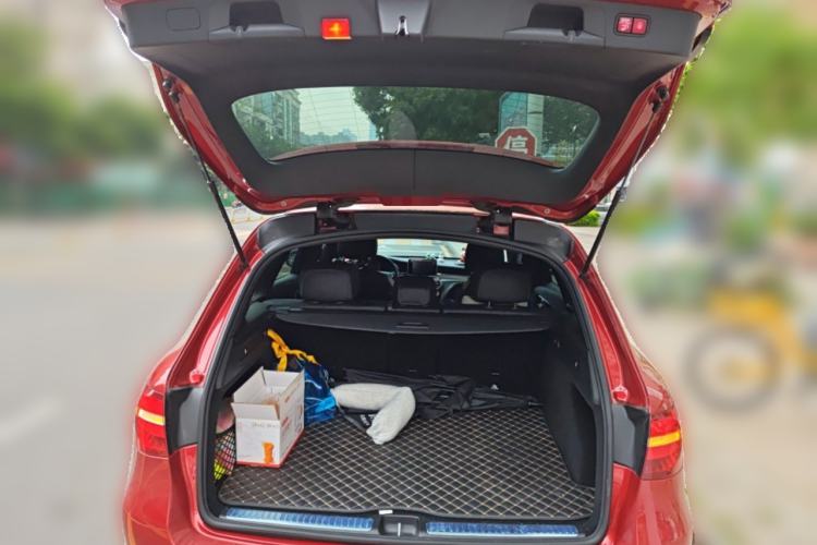 Used Mercedes-Benz GLC 2019 Facelift GLC 260 L 4MATIC Luxury Model