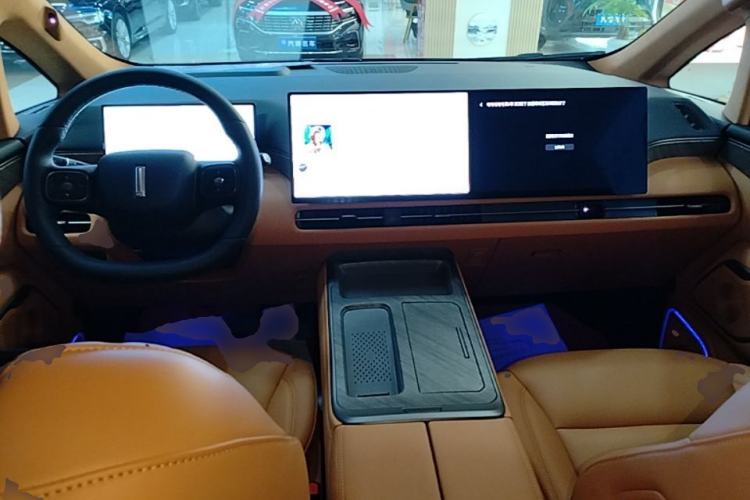 Used Wey Gaoshan 2025 Four-Wheel Drive Alpine 8