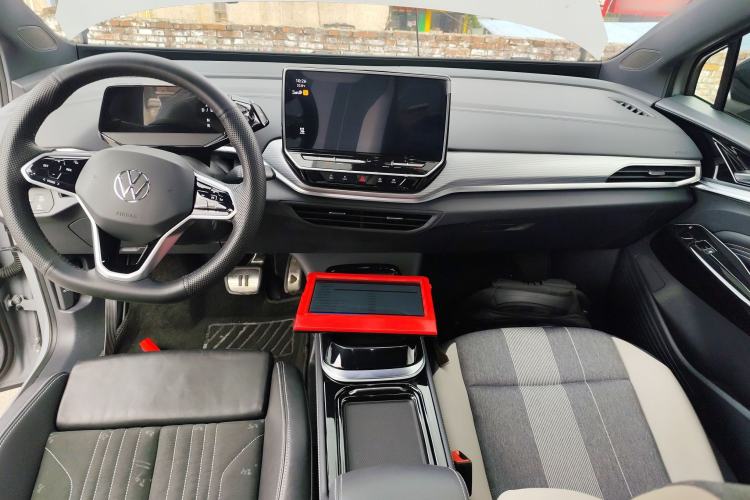 Used Volkswagen ID.4 CROZZ 2021 Standard Range PURE Two-Wheel Drive Version