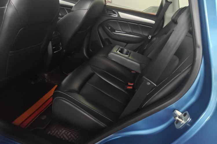 Used Roewe RX5 2016 20T Two-Wheel Drive Automatic Flagship Edition
