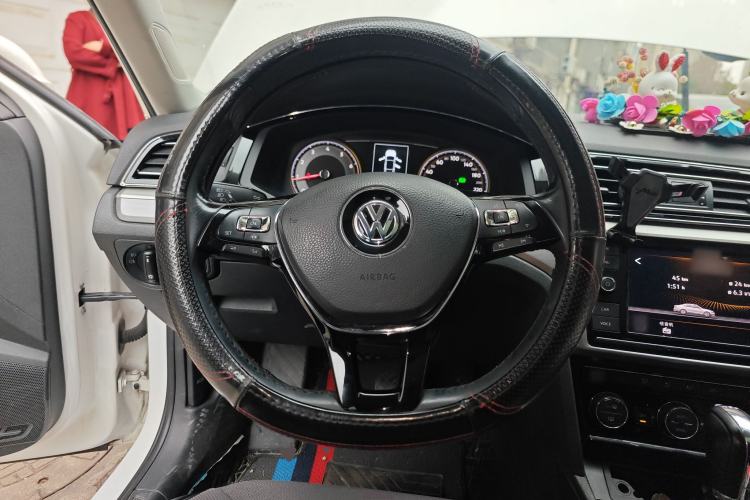 Used Volkswagen Lamando 2019 280TSI DSG Comfort Edition China VI standard