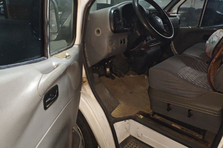 Used Ford Classic Transit 2015 2.8T Diesel Multi-Function Vehicle Short Wheelbase 6-Seater Mid-Roof Edition JX493ZLQ4