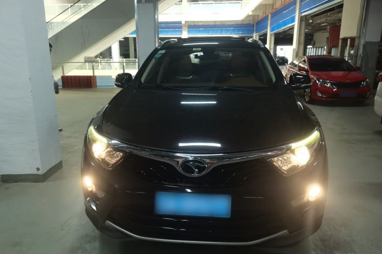 Used Soueast DX7 2017 1.5T Automatic Glory Edition Front