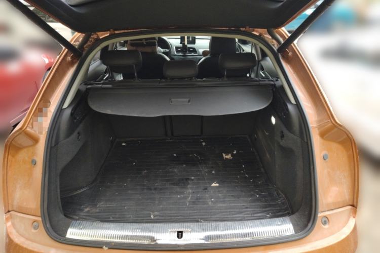 Used Audi Q3 2017 30 TFSI Fashion Model Trunk