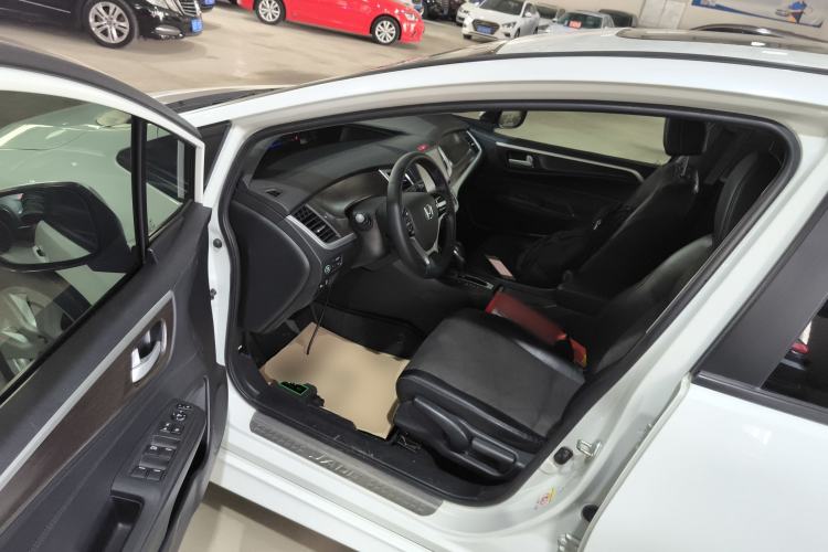 Used Honda Jade 2016 1.8L Automatic Comfort Elite Version 5 Seats
