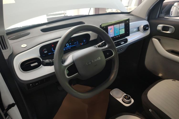 Used Geely Galaxy Panda 2025 210 km – Yuanqi Bear