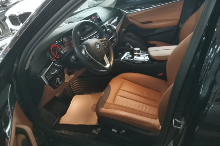 Used BMW 5 Series 2018 528Li Launch Special Edition
