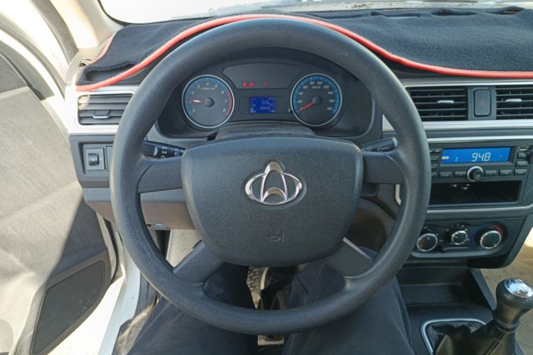 Used Chana Shenqi F30 2019 1.5L Comfort Edition China VI Dual-Cab Short-Wheelbase DAM15KL
