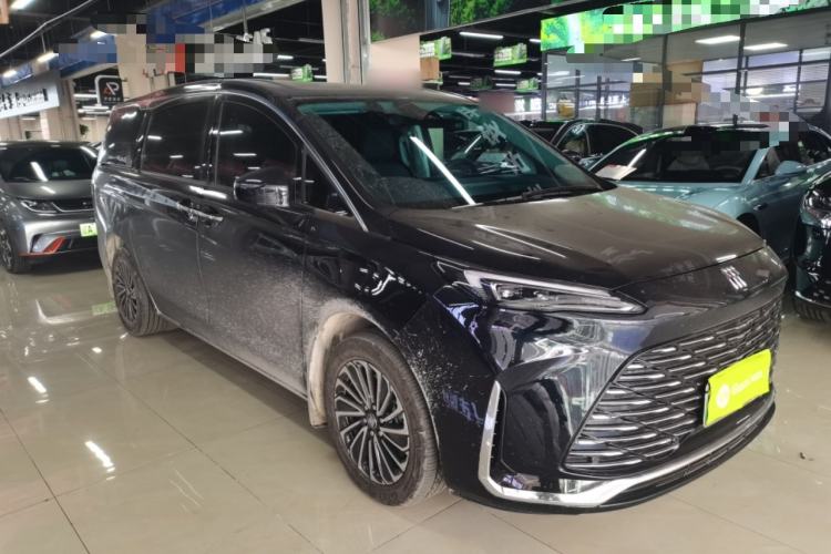 Used Buick GL8 New Energy 2025 Lu Shang Luxury Edition 7-Seater