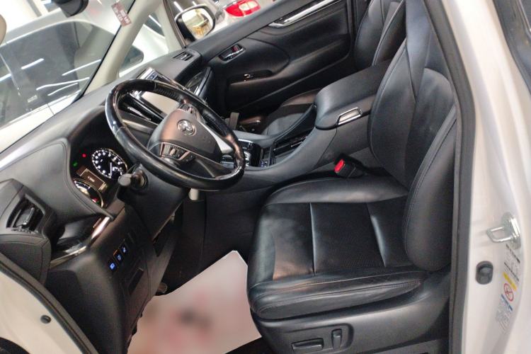 Used Toyota Vellfire 2019 Dual-Engine 2.5L HV Luxury Edition