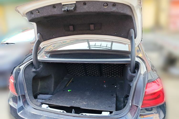 Used BMW 3 Series 2017 318Li Fashion Model