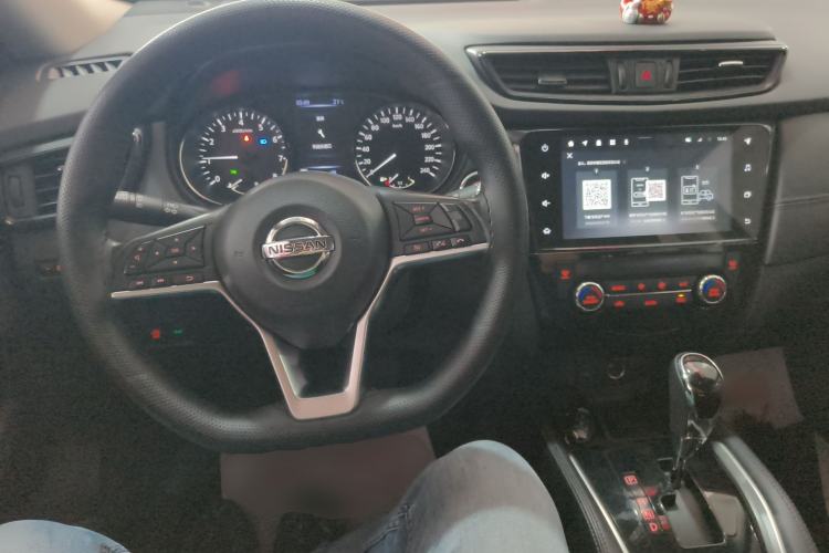 Used Nissan X-Trail 2021 2.0L CVT 2WD XL Premium SmartConnect Deluxe Edition Center Console