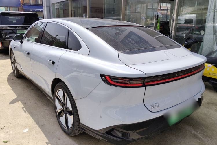 Used VOYAH PASSION 2023 Four-Wheel Drive Flagship Edition Rear Left 45 Deg