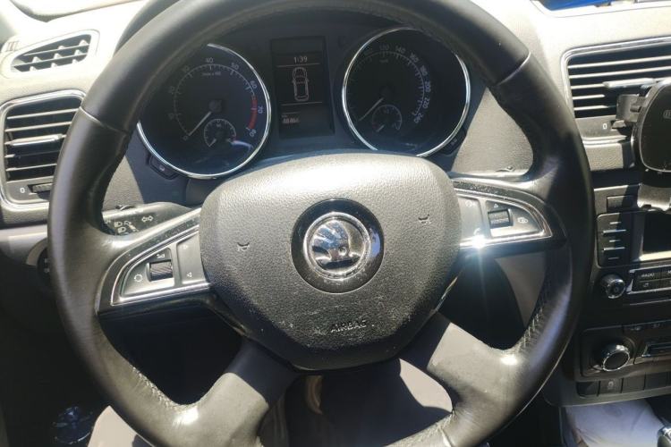 Used Skoda Yeti 2014 1.4 TSI DSG Polar Edition
