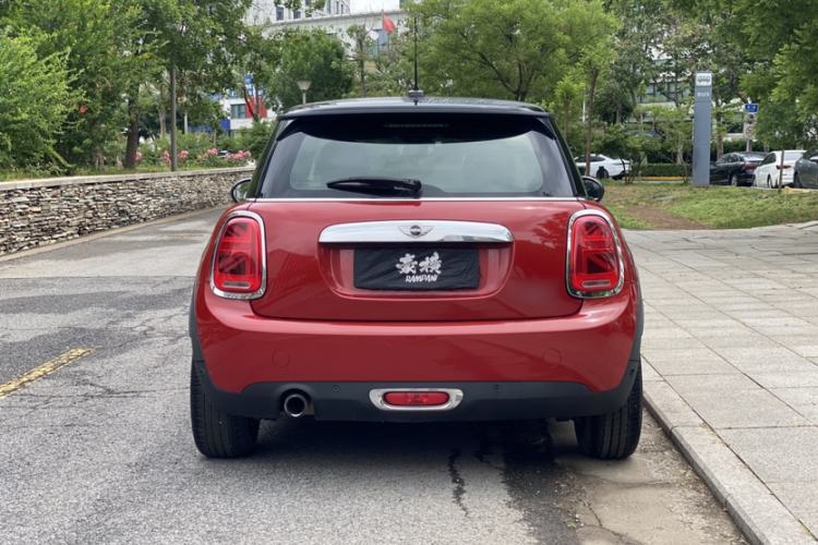 Used MINI 2014 1.5T COOPER Fun
