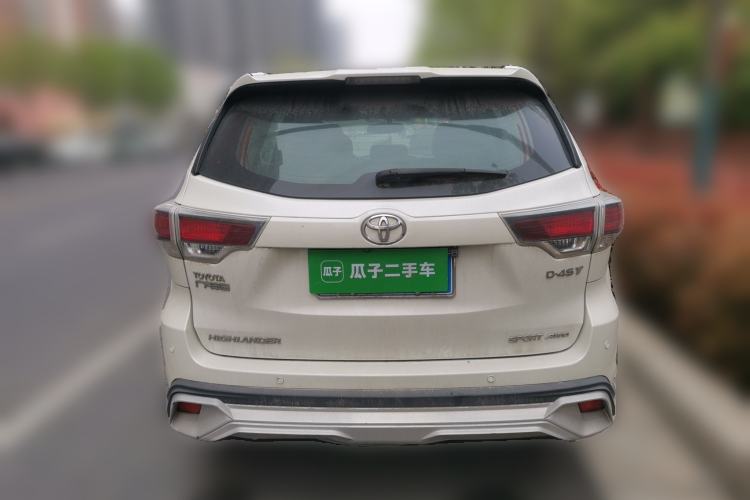 Used Toyota Highlander 2015 2.0T Four-Wheel Drive Luxury Navigation Version with 7 Seats
