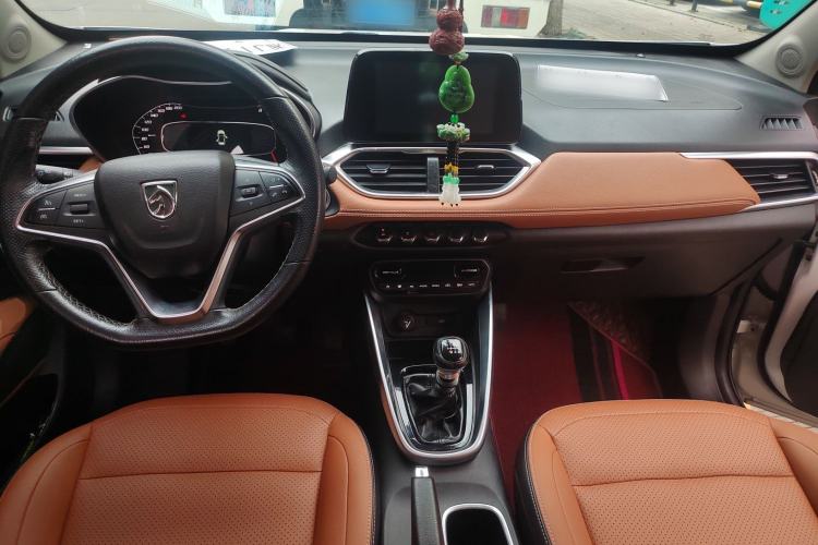 Used Baojun 510 2017 1.5L Manual Luxury Model