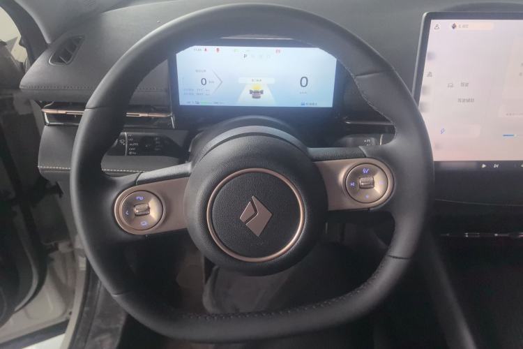 Used Baojun Yunhai 2024 600km Pure Electric Version Steering Wheel