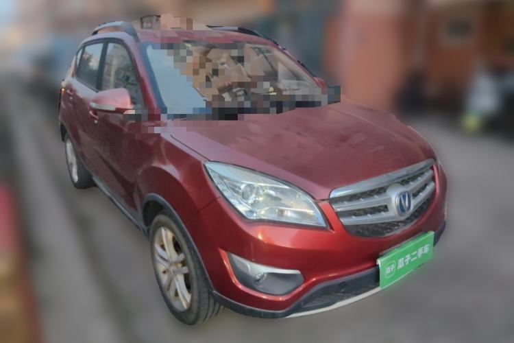 Used CHANGAN CS35 2015 1.6L Manual Luxury Model China IV Standard Front Right 45 Deg