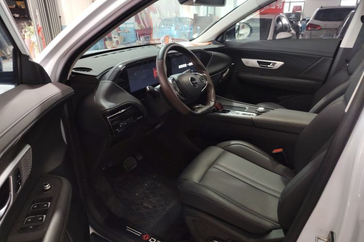 Used Dongfeng Aeolus Huge 2024 Mach Power 1.5T Premium Model