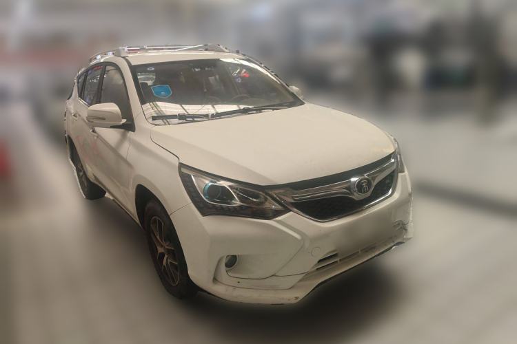 Used BYD Song 2017 Gaishe Upgrade Edition 1.5TID Automatic Comfort Model Front Right 45 Deg