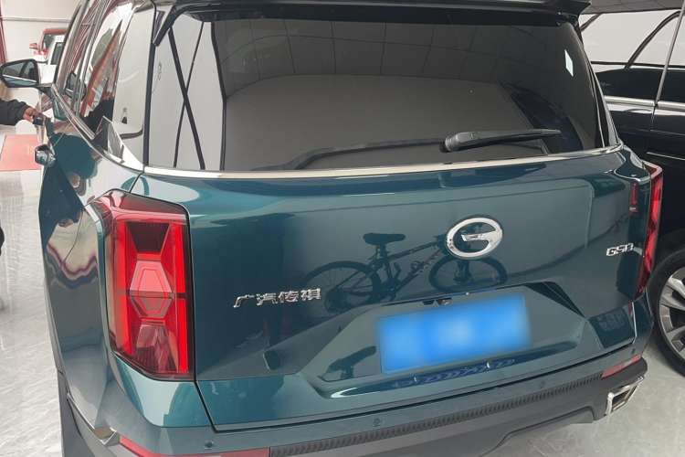 Used GAC Trumpchi GS8 2022 Linghang Series 2.0 TGDI Two-Wheel-Drive Luxury Smart Connectivity Version (7 Seats)