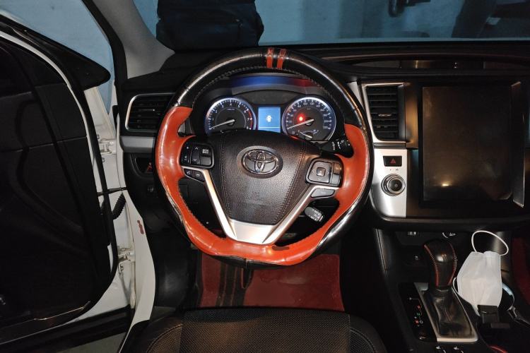 Used Toyota Highlander 2017 2.0T Four-Wheel Drive Luxury Edition 7 Seats
