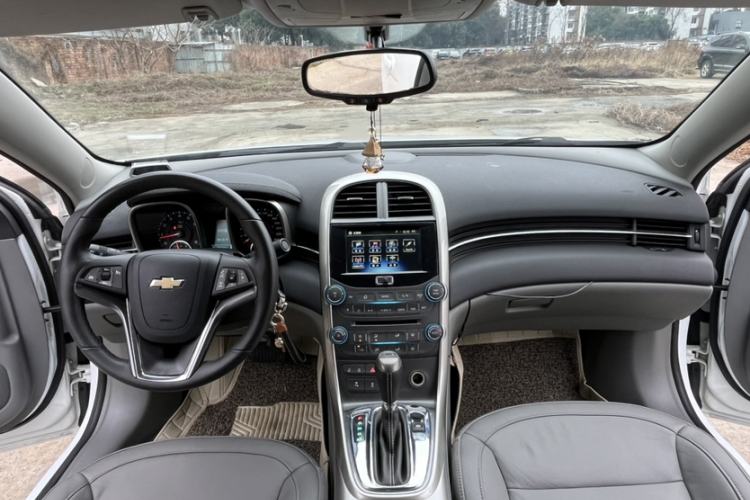 Used Chevrolet Malibu 2014 2.0L Automatic Luxury Edition