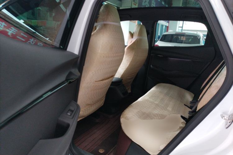 Used Volkswagen ID.UNYX 2024 Pro Long-Range Version Left Rear Seat