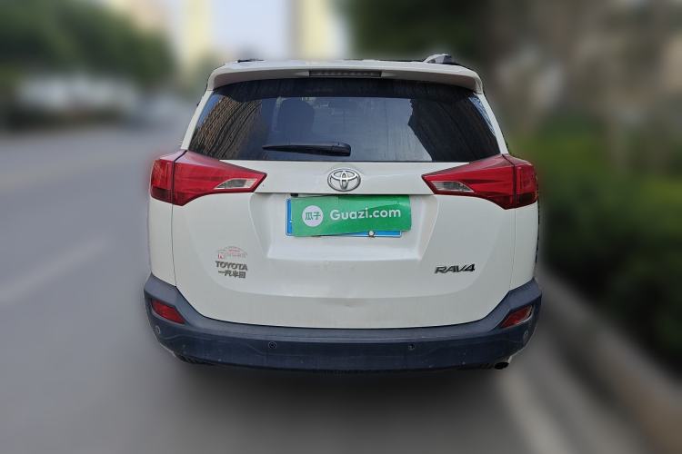 Used Toyota RAV4 2015 2.0L CVT Two-Wheel Drive Fashion Edition
