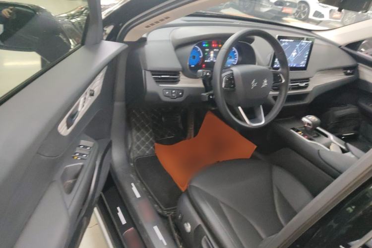 Used Hongqi E-QM5 2024 560km PLUS
